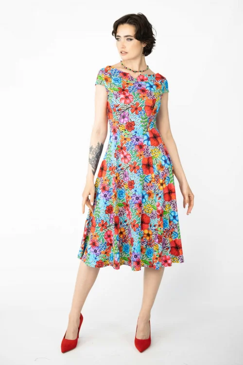 sukienka-midi-z-z-pęknięciem-na-dekolcie-POPPY-dot-vippi-design.jpg
