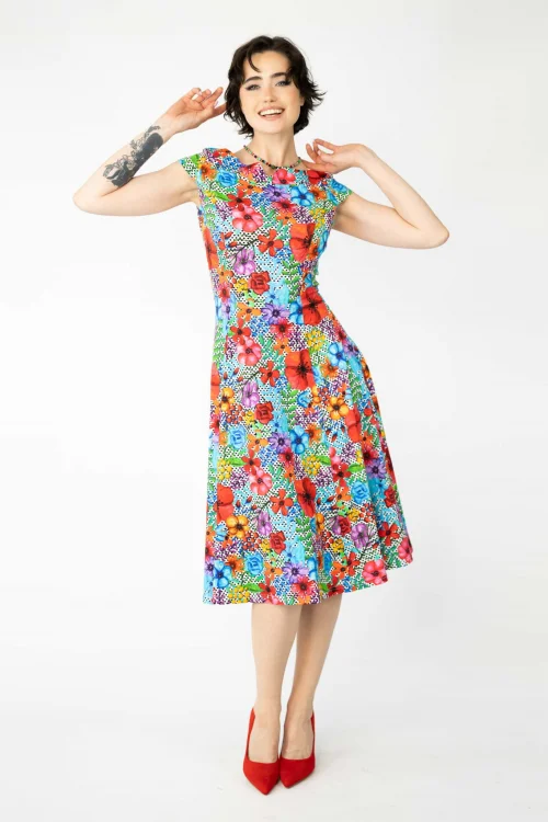 sukienka-midi-z-z-pęknięciem-na-dekolcie-POPPY-dot-vippi-design-6.jpg