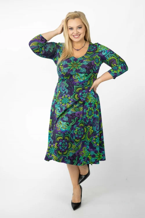 sukienka-midi-rozkloszowana-LILY-violet-vippi-design-5.jpg
