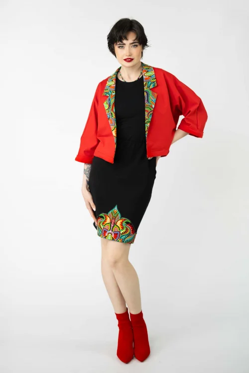 Spódnica-mini-czarna-z-aplikacją-i-żakiet-luźny-czerwony-kolekcja-MEXICO-marka-vippi-design (2).jpg