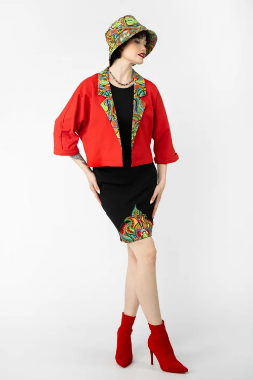 Spódnica-mini-czarna-z-aplikacją-i-żakiet-luźny-czerwony-i-kapelusz-kolekcja-MEXICO-marka-vippi-design (2).jpg