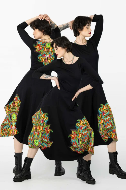 sukienka-midi-origami-czarna-z-aplikacjami-kolekcja-MEXICO-marka-vippi-design (1).jpg