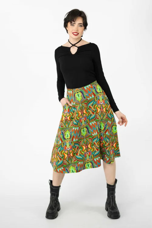 bluzka-czarna-wiskozowa-z-wiązaniem-linia-BASIC-spódnica-midi-kolorowa-z-kieszeniami-kolekcja-MEXICO-marka-vippi-design (5).jpg