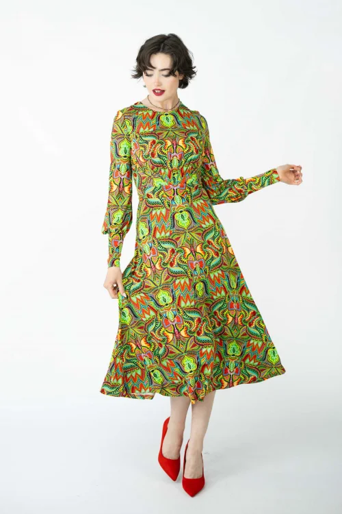sukienka-midi-wiskozowa-z-bufkami,-kolekcja-MEXICO-marka-vippi-design-4.jpg