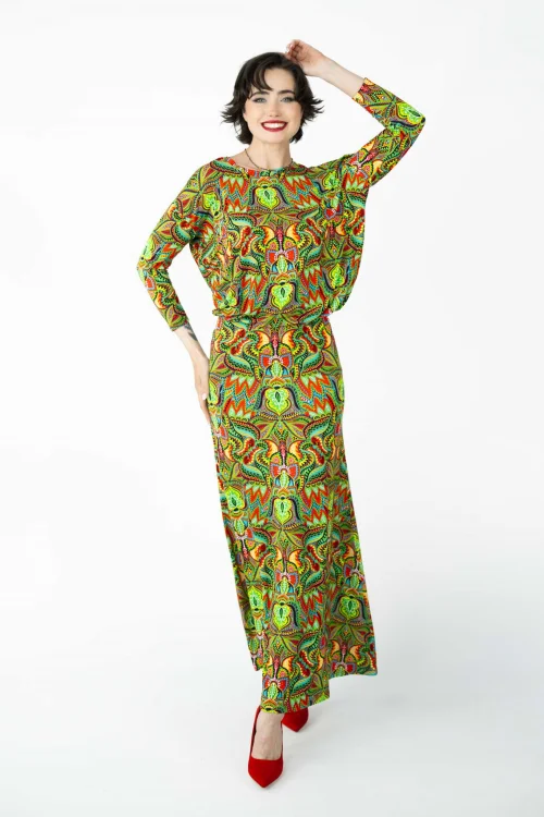 sukienka-długa-o-kroju-dzwonka,-góra-luźna-kolekcja-MEXICO-marka-vippi-design-7 (2).jpg