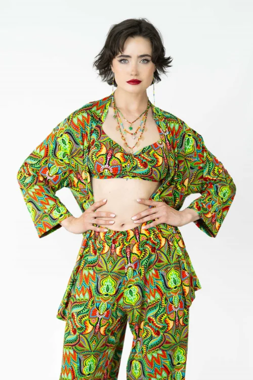 spodnie-wiskozowe-rozszerzone-na-dole,-kimono-krótkie-i-top-wiazany-kolekcja-MEXICO-marka-vippi-design-6a,.jpg