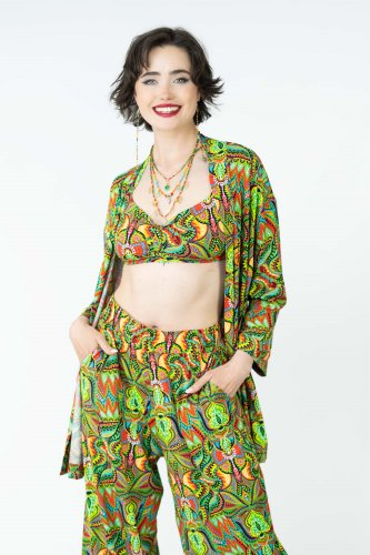 spodnie-wiskozowe-rozszerzone-na-dole,-kimono-krótkie-i-top-wiazany-kolekcja-MEXICO-marka-vippi-design-8.jpg