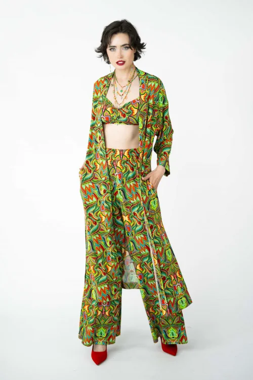 spodnie-wiskozowe-rozszerzone-na-dole,-kimono-długie-i-top-wiazany-kolekcja-MEXICO-marka-vippi-design.jpg
