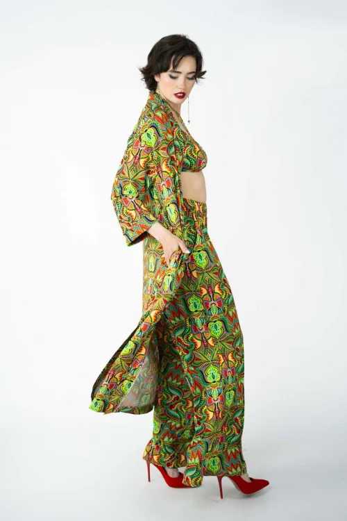 spodnie-wiskozowe-rozszerzone-na-dole,-kimono-długie-i-top-wiazany-kolekcja-MEXICO-marka-vippi-design-2.jpg