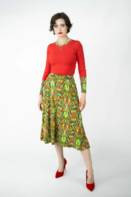 bluzka-czerwona-z-mankietami-i-spódnica-midi-wiskozowa z-koła-MEXICO-marka-vippi-design (1).jpg