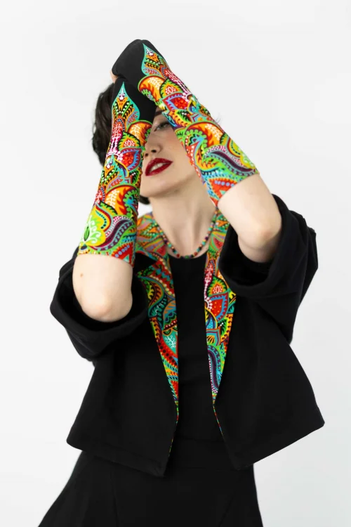 Spódnica-origami-z-aplikacjami-i-żakiet-luźny-czarny-i-mitenki-długie-MEXICO-vippi-design.jpg