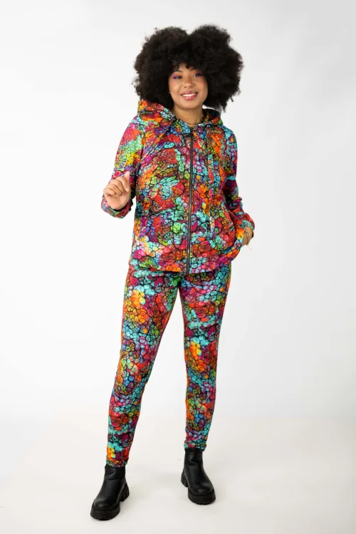 bluza-z-kontrą-i-spodnie-z-mankietami,-kolekcja-SHINY-marka-VIPPI-DESIGN.jpg