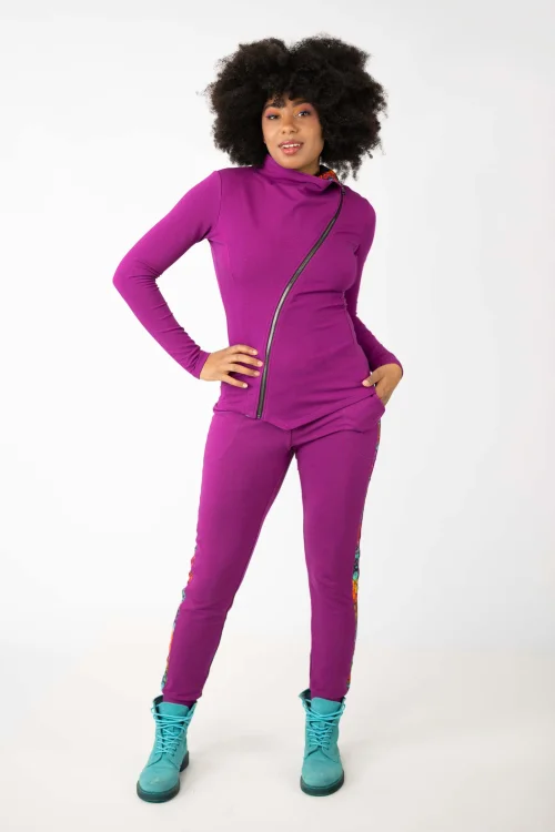 bluza-asymetryczna-cyklamen-i-spodnie-cyklamen--z-lampasami,-kolekcja-SHINY-marka-VIPPI-DESIGN-5.jpg