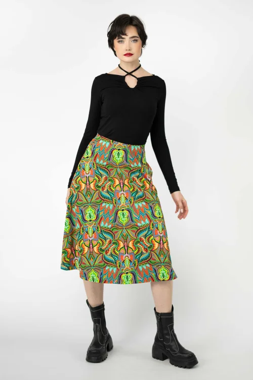 bluzka-czarna-wiskozowa-z-wiązaniem-linia-BASIC-spódnica-midi-kolorowa-z-kieszeniami-kolekcja-MEXICO-marka-vippi-design (4).jpg