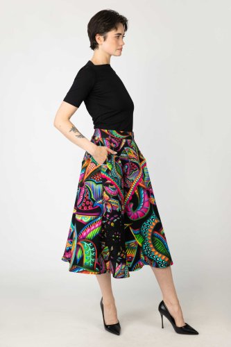 spodnica-midi-z-kieszeniami-i-koronkami-szydelkowymi-kolekcja-PATCHWORK-RAVEL--vippi-design.jpg