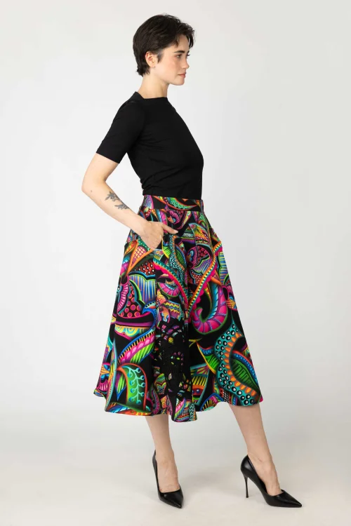 spodnica-midi-z-kieszeniami-i-koronkami-szydelkowymi-kolekcja-PATCHWORK-RAVEL--vippi-design.jpg