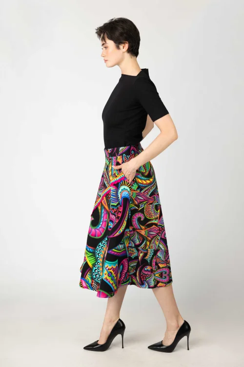 spodnica-midi-z-kieszeniami-i-koronkami-szydelkowymi-kolekcja-PATCHWORK-RAVEL--vippi-design-2.jpg