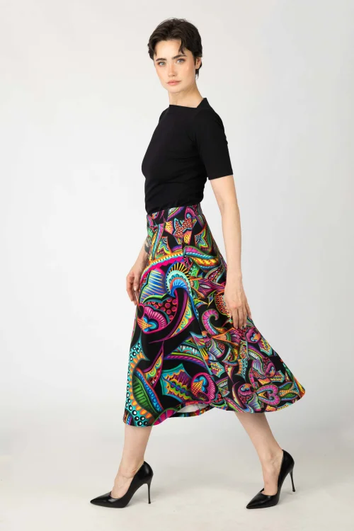 spodnica-midi-z-kieszeniami-i-koronkami-szydelkowymi-kolekcja-PATCHWORK-RAVEL--vippi-design-5.jpg