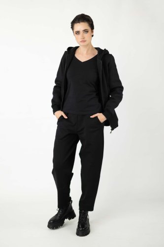 Spodnie czarne o kroju balloon "BASIC"  