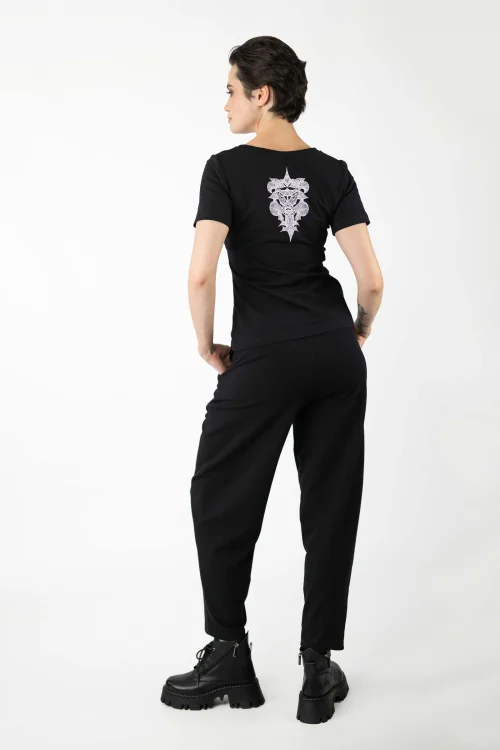 bluzka-czarna-krótki-rękaw-ravel-i-spodnie-czarne-o-kroju-baloon-kolekcja-BLACK-marka-vippi-design-4.jpg