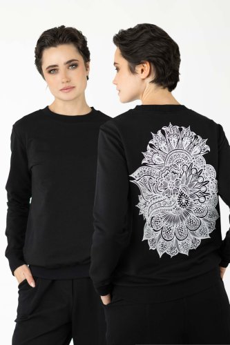 bluza-czarna-bez-kaptura-free-i-spodnie-czarne-o-kroju-baloon-z-cięciami-na-nogawkach-kolekcja-BLACK-marka-vippi-design-1.jpg