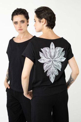 Bluzka czarna trapezowa BLOOM "BLACK"