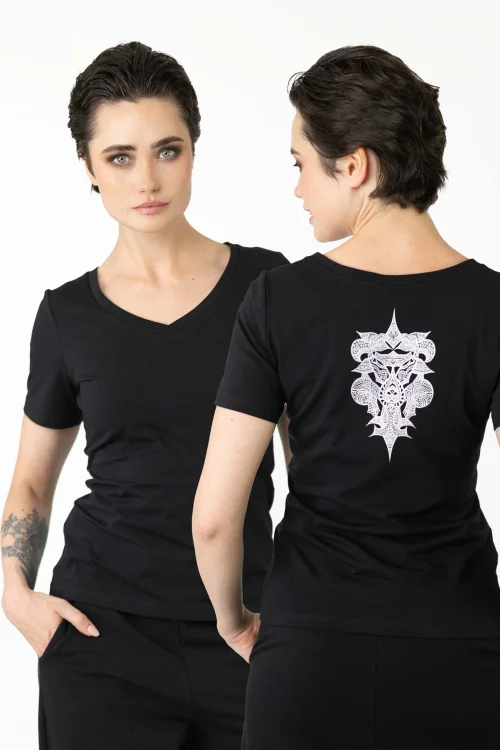 bluzka-czarna-dekolt-V-krótki-rękaw--kolekcja-BLACK-marka-vippi-design.4.jpg