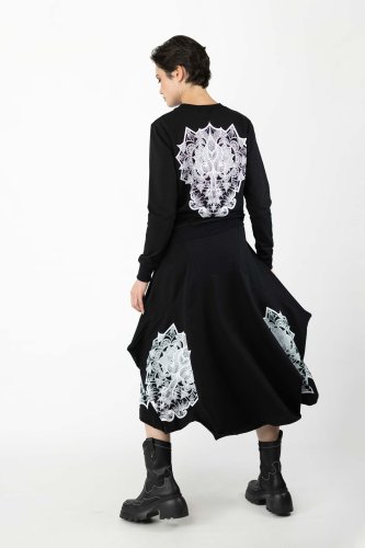 bluza-czarna-bezz-kaptura--kolekcja-BLACK-marka-vippi-design-7.jpg