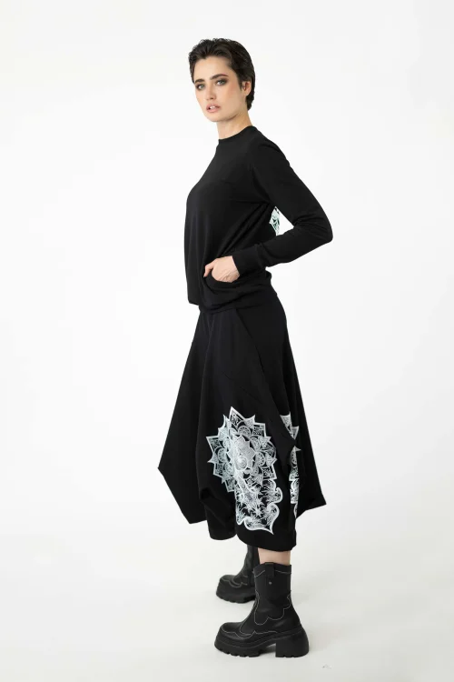 bluza-czarna-bezz-kaptura--kolekcja-BLACK-marka-vippi-design-6.jpg