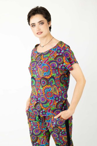 bluka-trapezowa-krotki-rękaw-i-spodnie-kolorowe-z-lampasami-kolekcja-BLISS-marka-Vippi-design.jpg