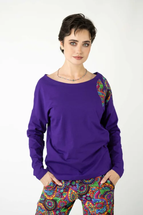 bluzka-trapezowa-fioletowa--z-aplikacjami-kolekcja-BLISS-marka-Vippi-design.jpg