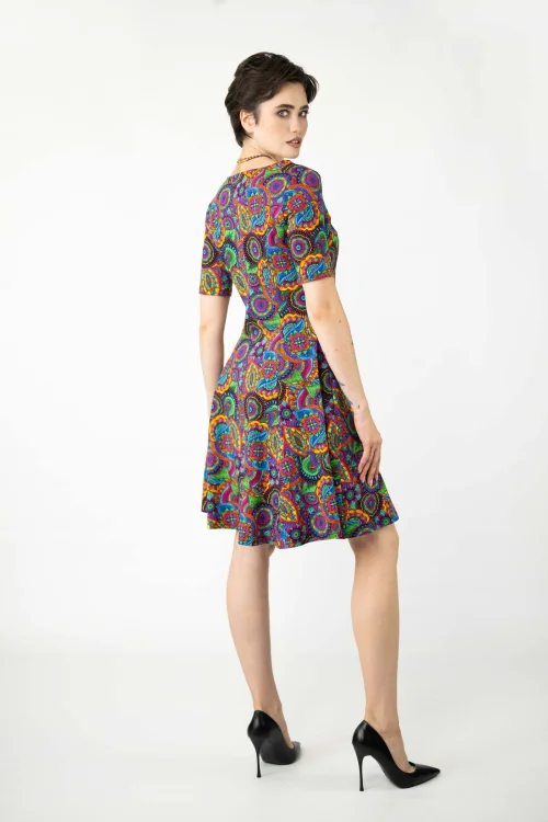 Sukienka-mini--rozkloszowana-kolekcja-BLISS-marka-Vippi-design-4.jpg