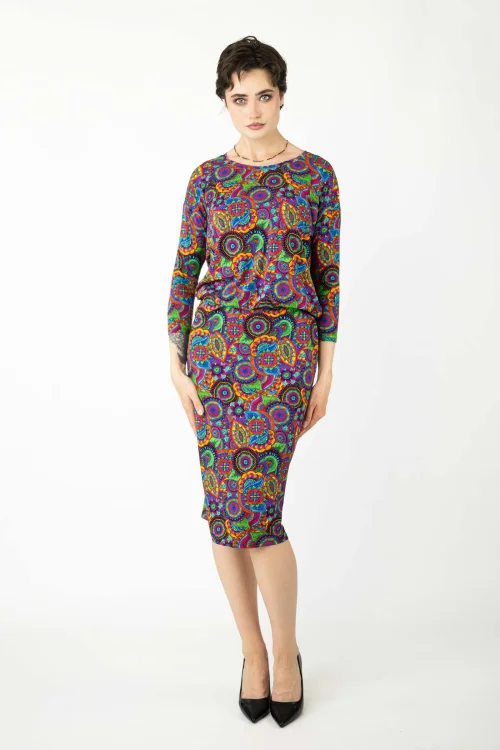 Sukienka-midi-wiskozowa-olówkowa-kolekcja-BLISS-marka-Vippi-design.jpg