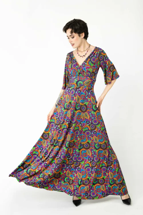 Sukienka-wiskozowa maxi-rozkloszowana-kolekcja-BLISS-marka-Vippi-design-4 (7).jpg