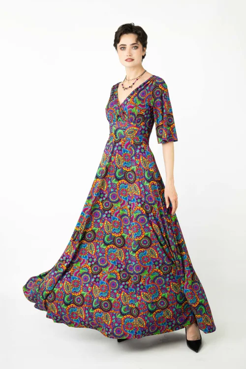 Sukienka-wiskozowa maxi-rozkloszowana-kolekcja-BLISS-marka-Vippi-design-4 (5).jpg