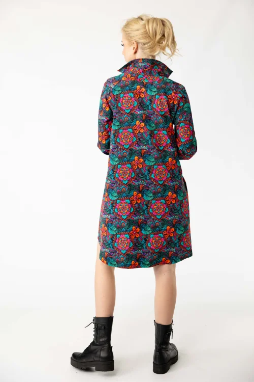 sukienka-mini-koszulowa-z-paskiem-marka-Vippi-design-8.jpg