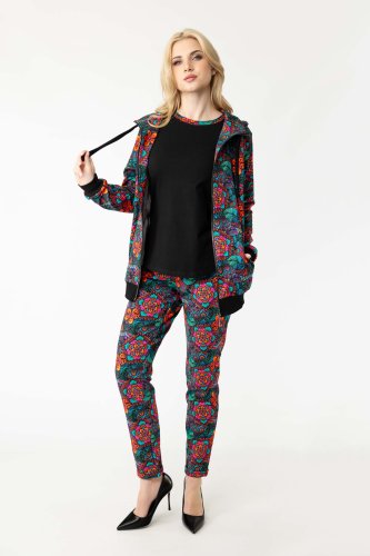 bluza-z-kapturem-i-spodnie-z-mankietami-kolorowe--marka-Vippi-design.jpg