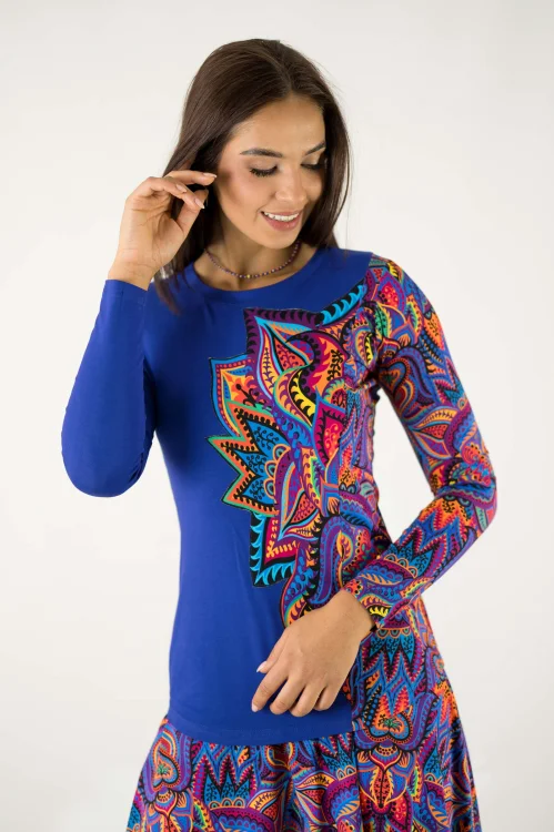 bluzka-klasyczna-z-aplikacją-na-boku-chabrowa-kolekcja--MEXICO-violet-marka-VIPPI-design.jpg