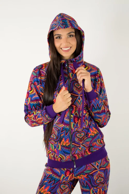 bluza-z-kapturem-i-ściągacze-fioletowe-i-spodnie-z-mankietami-kolekcja--MEXICO-violet-marka-VIPPI-design-6.jpg