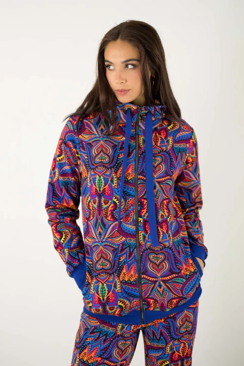 bluza-z-kapturem-i-ściągacze-chabrowe-i-spodnie-z-mankietami-kolekcja--MEXICO-violet-marka-VIPPI-design-5.jpg