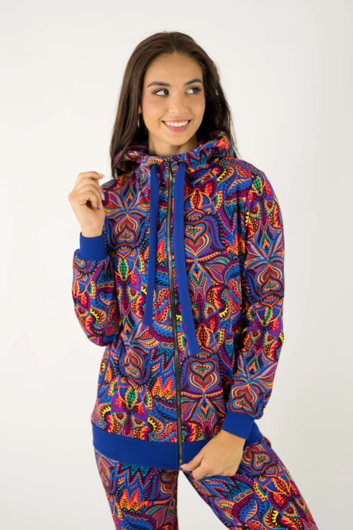 bluza-z-kapturem-i-ściągacze-chabrowe-i-spodnie-z-mankietami-kolekcja--MEXICO-violet-marka-VIPPI-design-4.jpg