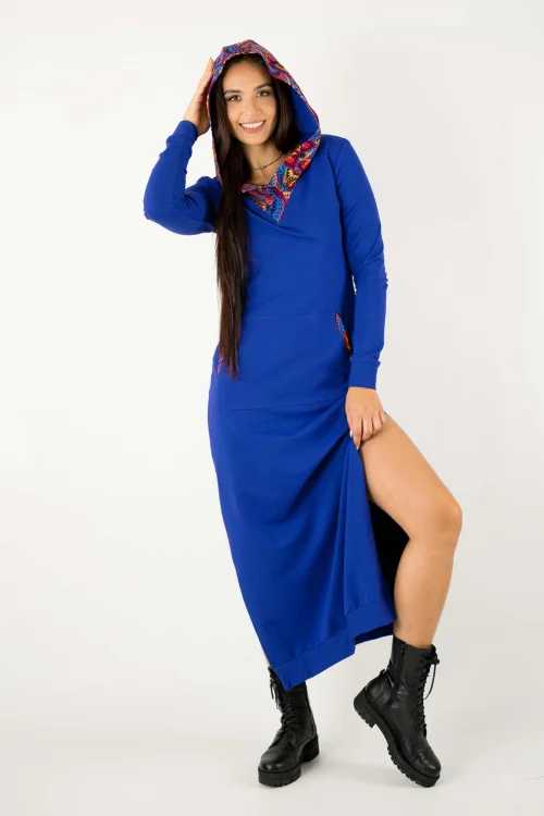 sukienka-długa-sportowa-z-kapturem-chabrowa--kolekcja-MEXICO-violet-marka-Vippi-design-5.jpg