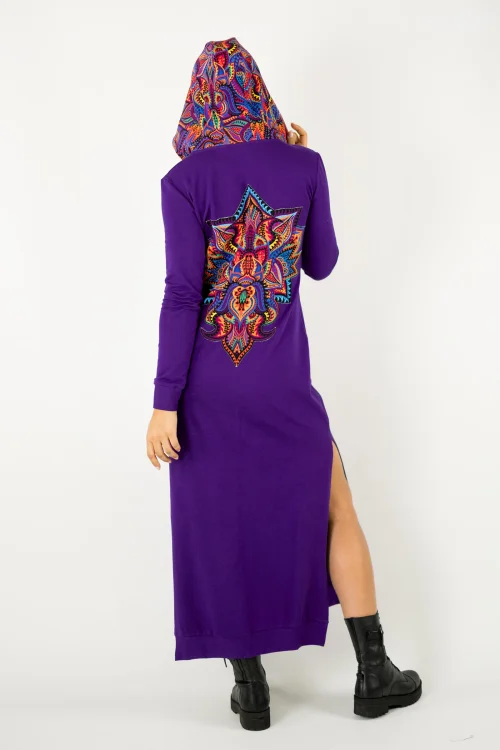 sukienka-długa-sportowa-z-kapturem-fioletowa-kolekcja-MEXICO-violet-marka-Vippi-design5.jpg