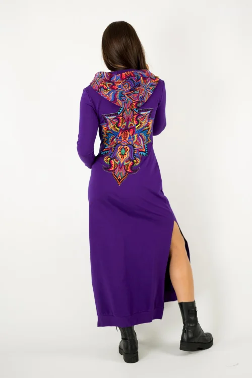 sukienka-długa-sportowa-z-kapturem-fioletowa-kolekcja-MEXICO-violet-marka-Vippi-design-3.jpg