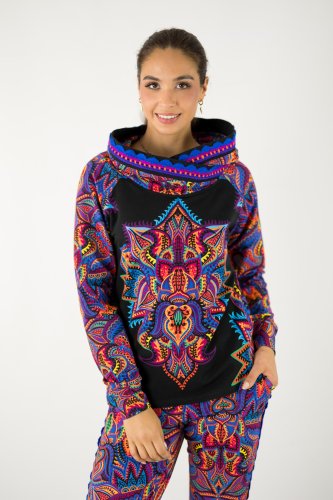 bluza kolorowa  z kapturem i szydełkową koronką na plisie kolekcja MEXICO violet marka VIPPI design (1).jpg