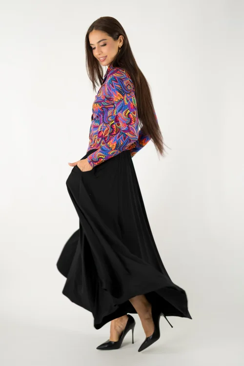 bluzka kolorowa z kołnierzykiem  i spodnica wiskozowa czarna szeroka kolekcja MEXICO violet marka VIPPI design (5).jpg