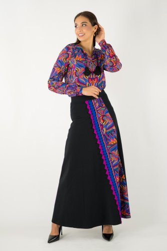 bluzka luźna z chwostami spódnica czarna długa z kolorową wstawką i szydełkową koronką kolekcja MEXICO violet marka VIPPI design (1).jpg