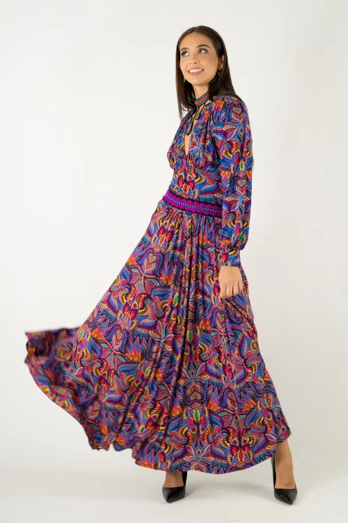 bluzka wiskozowa z marszczeniem pod biustem i spodnica długa rozkloszowana kolekcja MEXICO violet marka VIPPI design (7).jpg