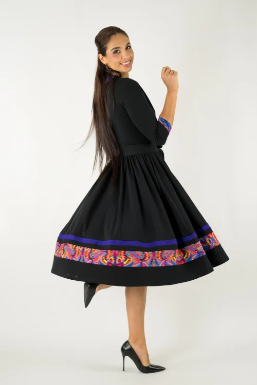 sukienka czarna z kopertowym dekoltem kolekcja MEXICO violet marka VIPPI design (8).jpg