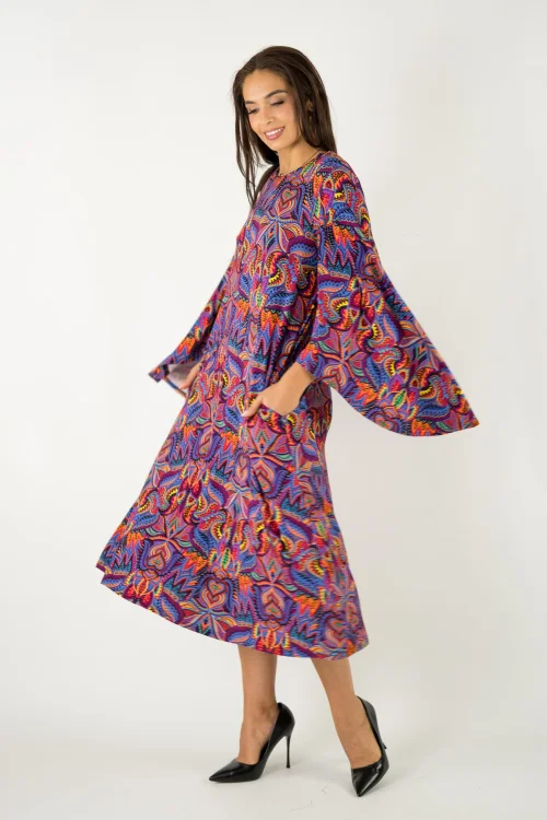 sukienka midi luźna z paskiem z szerokimi rękawami kolekcja MEXICO violet marka VIPPI design (12).jpg
